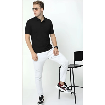 VanHuesen Core Tshirt - Black